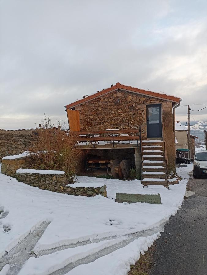 Gites De La Glaciere Saint-Chamond Exterior photo